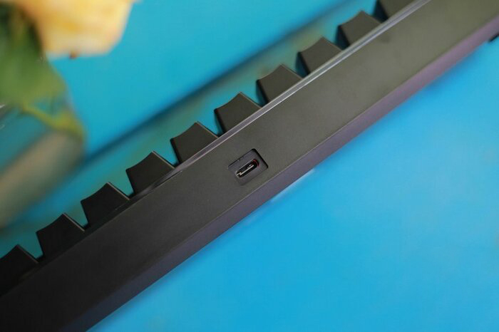 Bàn phím cơ E-DRA EK361W V2 Bluetooth Blue switch