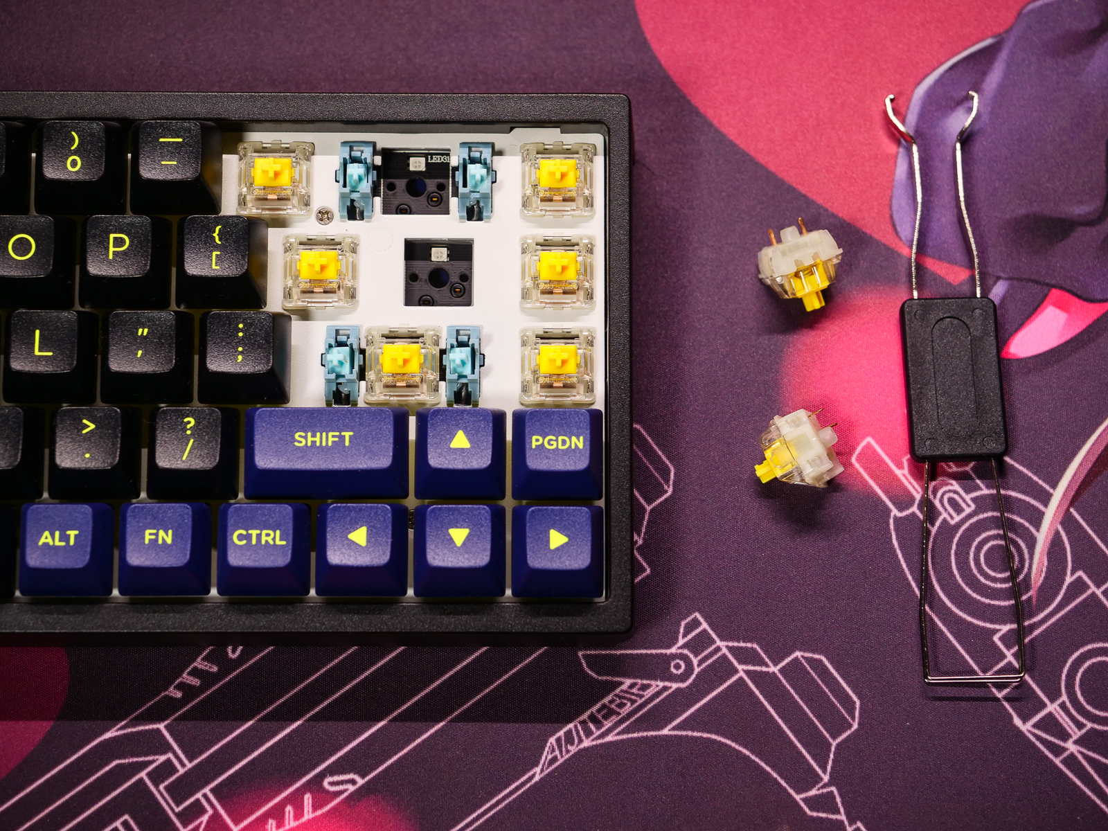 Bàn phím cơ FL-Esports FL680SAM Night Black