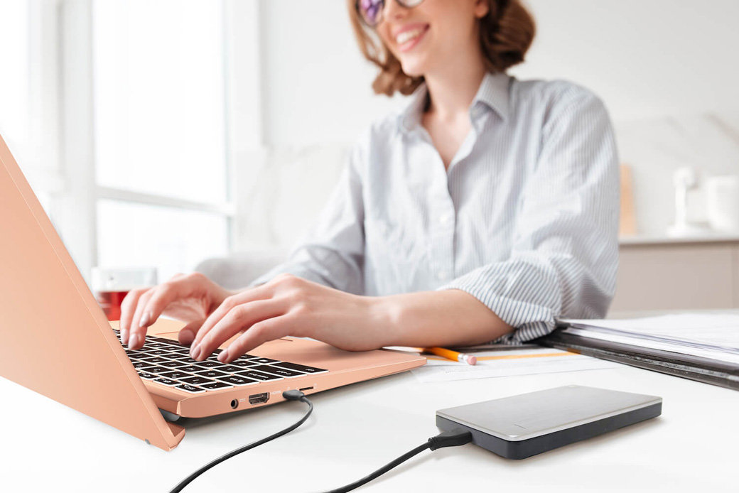 Laptop MSI Modern 14 B11MOU-1031VN