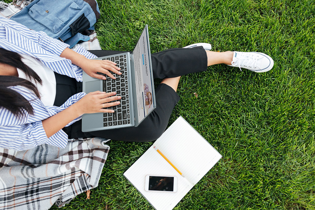 Laptop MSI Modern 14 B11MOU-1031VN