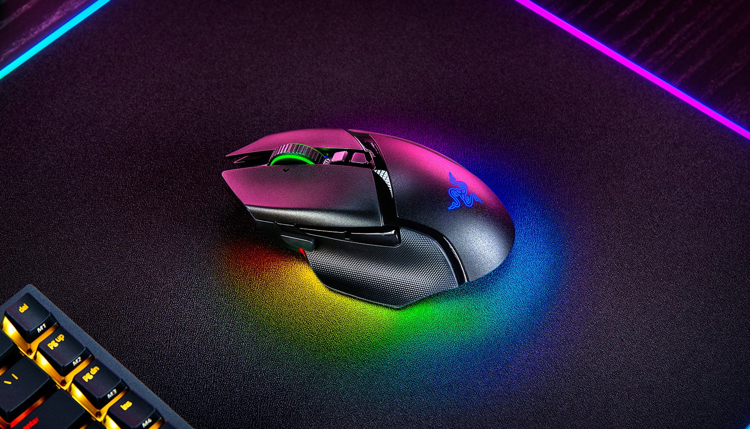  Chiếu sáng Chroma 13 vùng với Full Underglow.